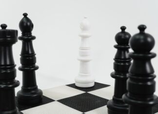 nauka gry w szachy