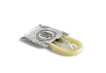 Jak skutecznie pozbyć się zapachu psa z samochodu?