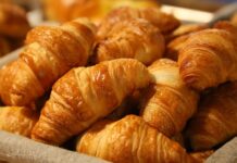 Co dodać do pasty z jajek? Co dodać do pasty z jajek?