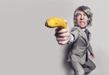 Dlaczego banan skropiony sokiem z cytryny nie ciemnieje?